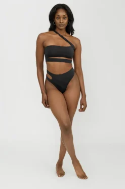 Amara Bottom - Black