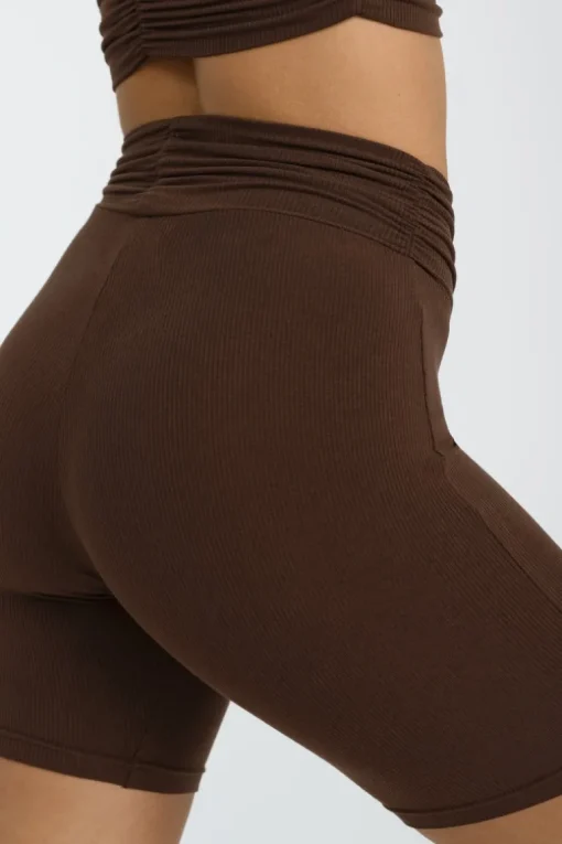 Demi V-Cut Shorts - Chocolate