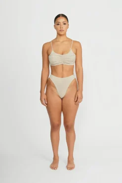 Reese Underwire Top - Coconut
